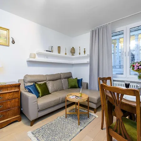 Beachfront With Panoramic Sea Views ワルシャワ
